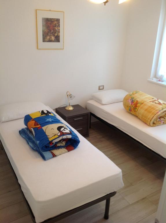 Villa In Val Di Fiemme Cavalese Chambre photo